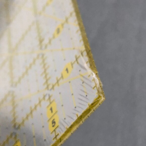 Omnigrid Quilter's Ruler 6"X12" 1988 Item 12 - Picture 7 of 7